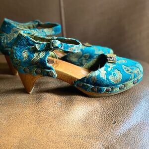 Vintage Dick & Jayne wood soled sandals Size 7 FABULOUS !!!